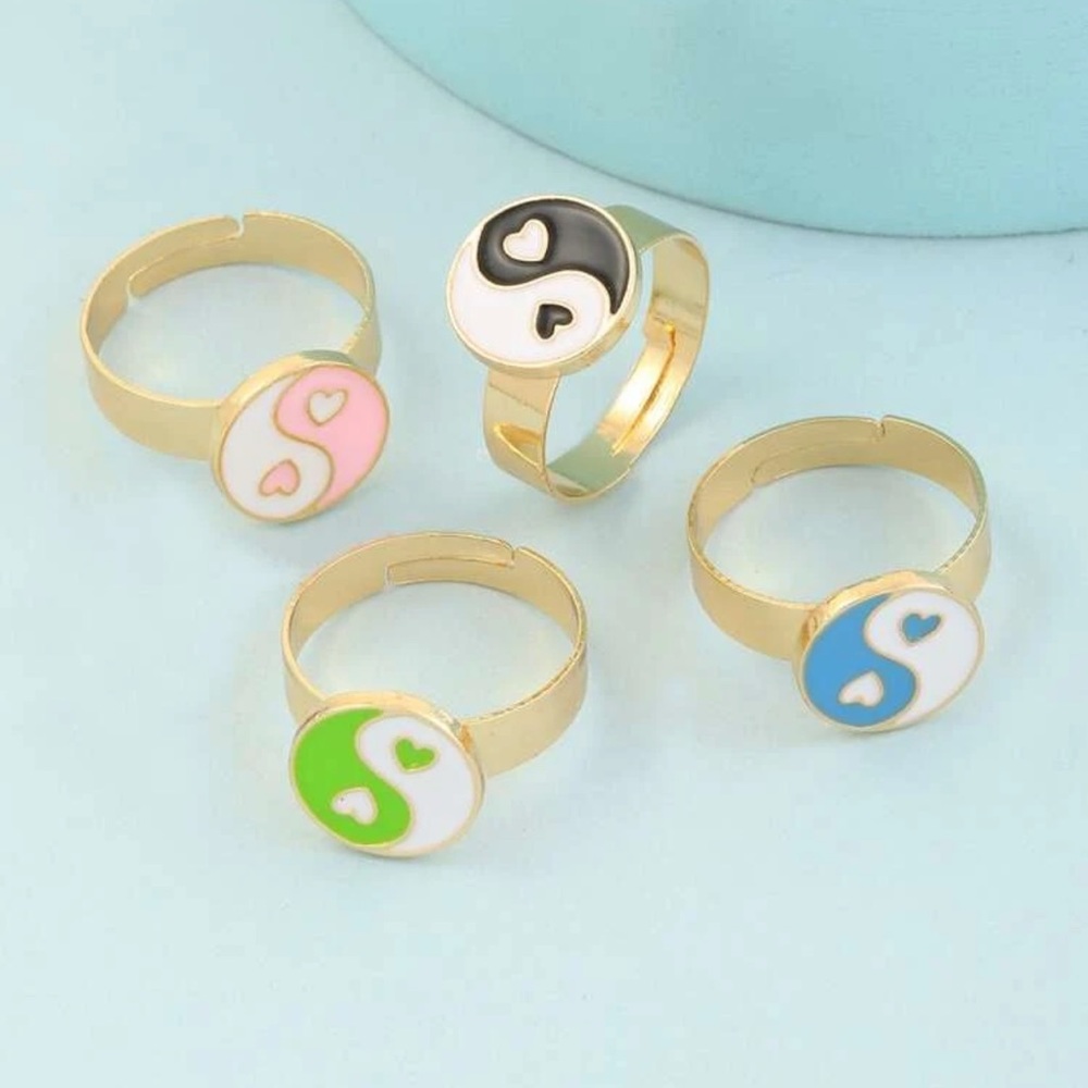 ☯️ Single Yinyang Hearts Ring Available In Various Colors ☯️